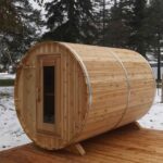 Knotty Red Cedar Barrel Sauna – 7’x7′