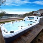 Luxury Outdoor Dual-Zone Swim Spa Pool – 6-Person Endless Pool with Whirlpool & Hydro Massage
